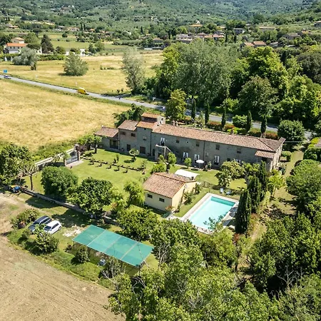 Cozy In With Outdoor Swimming Pool * Cortone